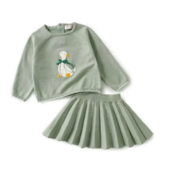 Groen setje met eendje – trui en geplooid rokje