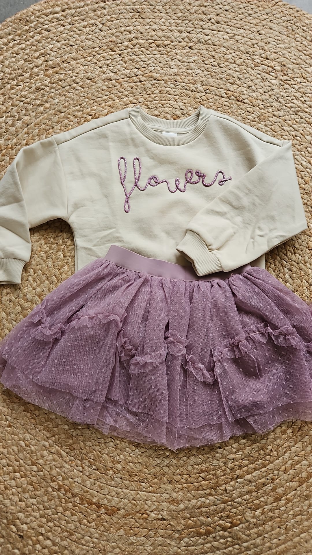 Lila tule rokje met stipjes en ruches